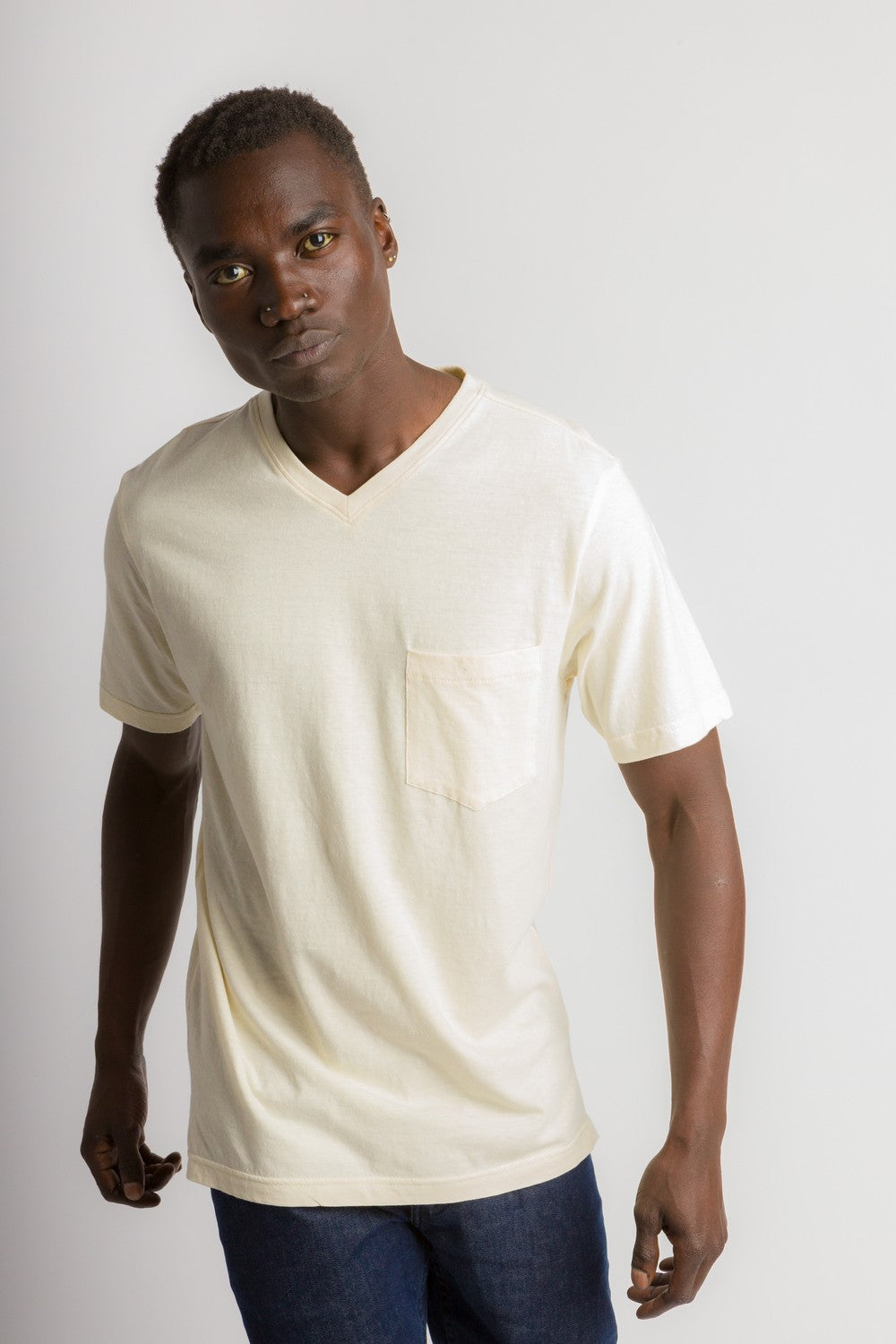 Oliver | Men's Anti-Stain Cotton Linen Blend V-Neck Pocket T-Shirt