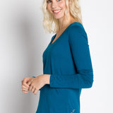 Pamela | Women's Long Sleeve Crew Neck