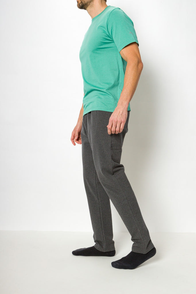 32 DEGREES Heat Women's Tech Fleece Jogger Pant Size: XS, Color: Green  Charcoal 